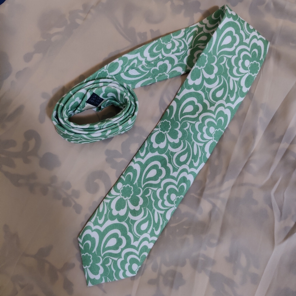 BREUER linen tie with green floral print pattern - Hand Made in Italy